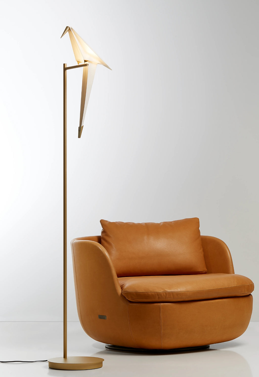 Perch Light Floor By Moooi