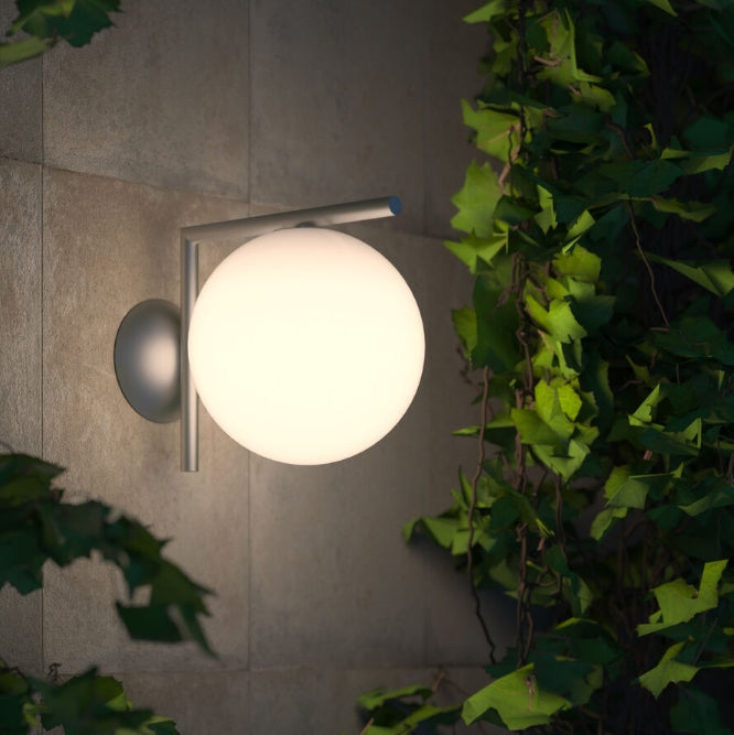 IC C/W Outdoor By Flos