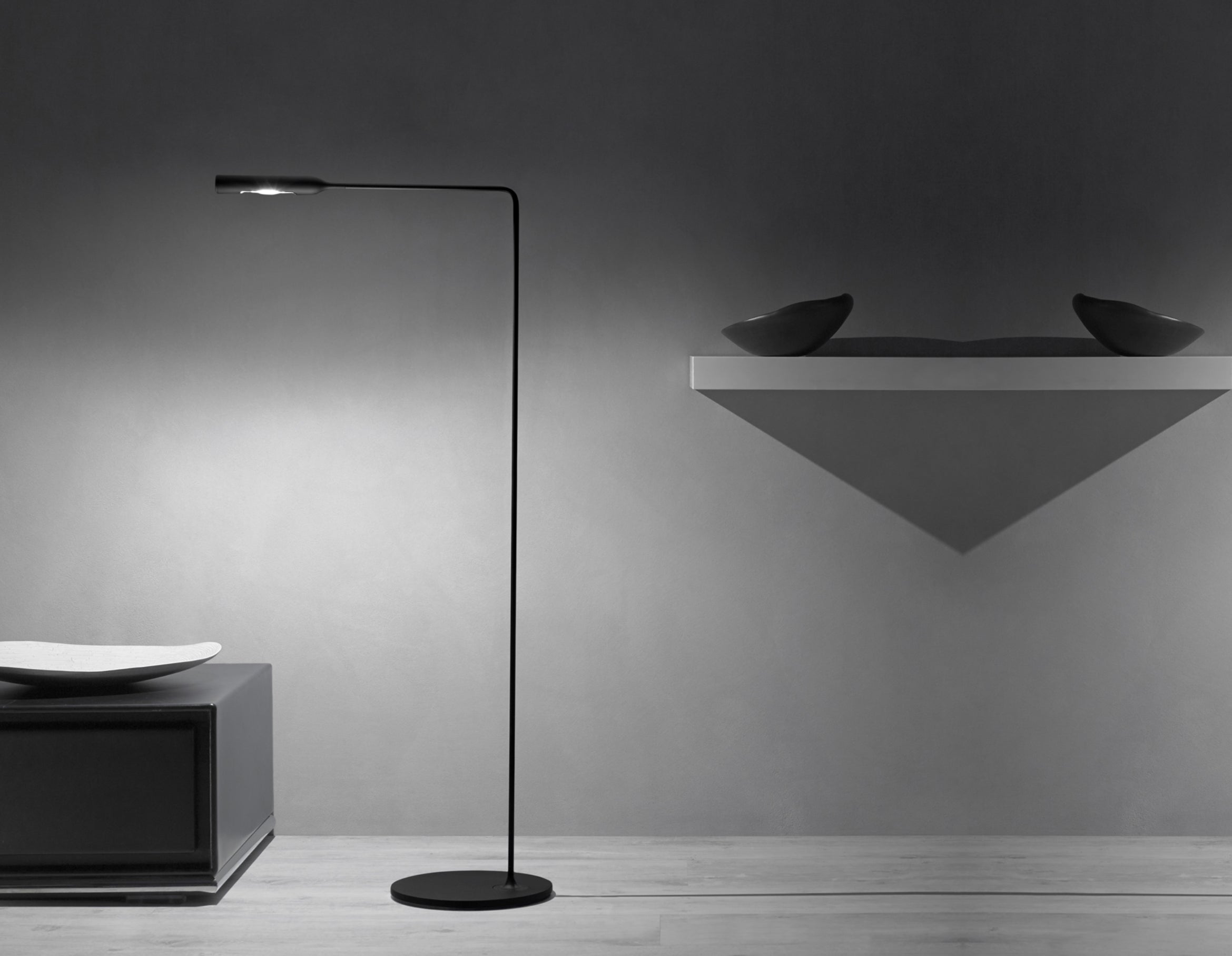 Flo Lounge By Lumina