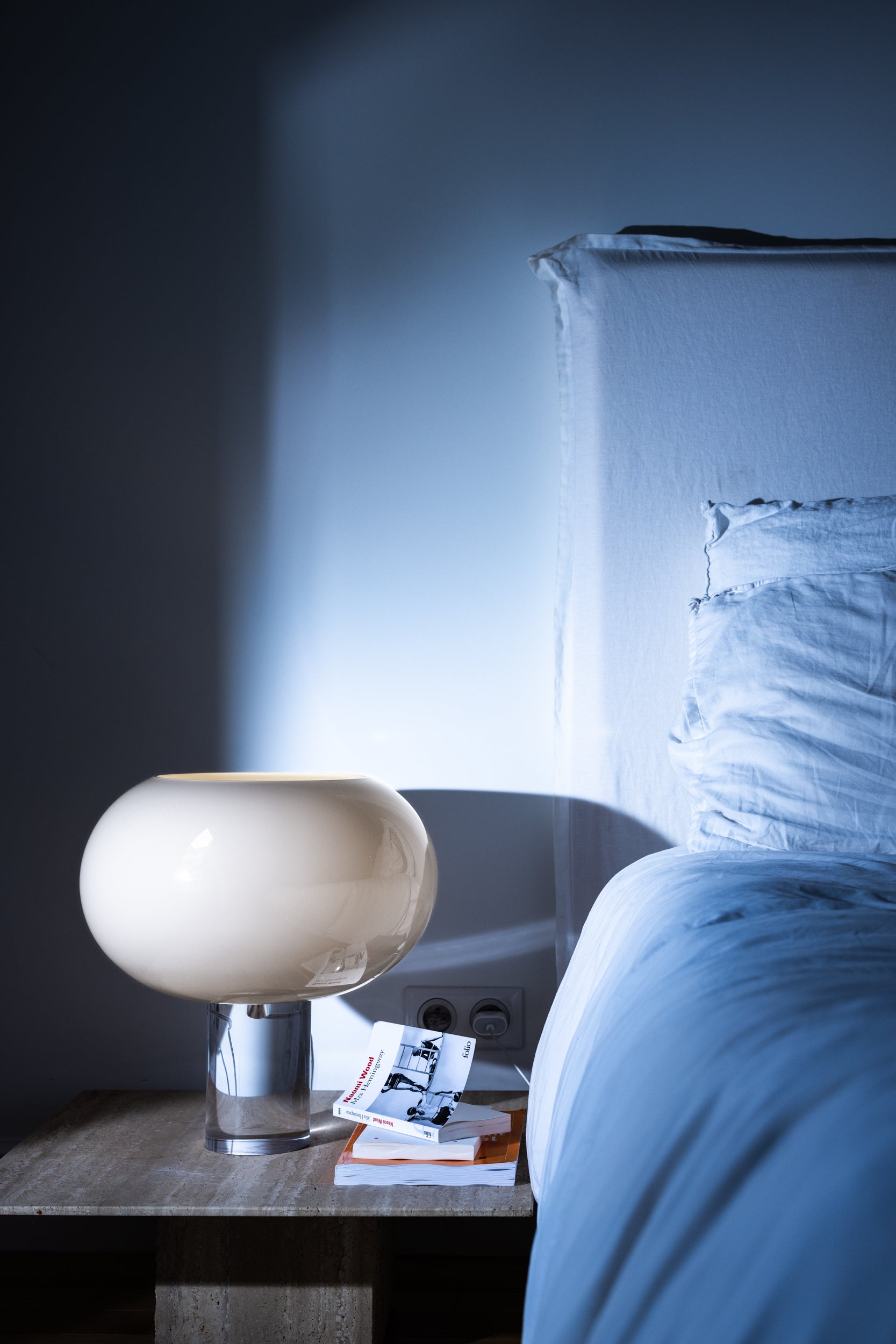 Buds Table Light By Foscarini